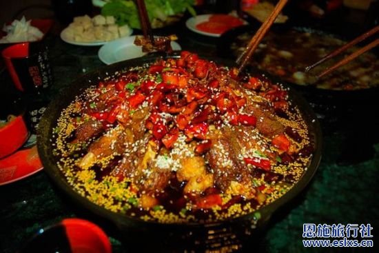 新浪旅游配图:魔石咕噜鱼 图片来源于网络 恩施旅行社配图:魔石咕噜鱼 图片来源于网络