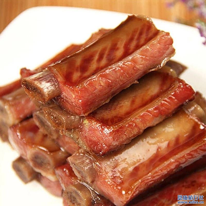 冬天到湖北恩施旅游的吃货 千万别错过“腊蹄子锅儿”