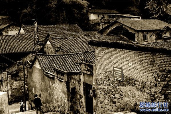 湖北恩施旅游