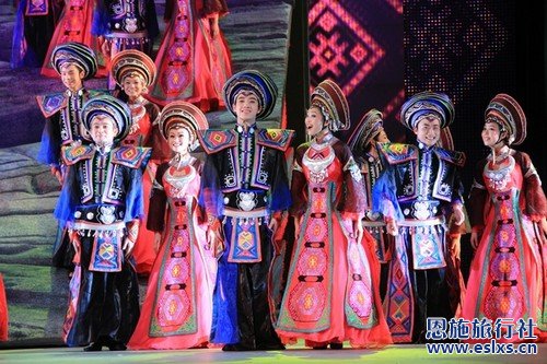 恩施旅行社加强宣传,恩施州副州长张勇强批示宣传恩施旅游文化